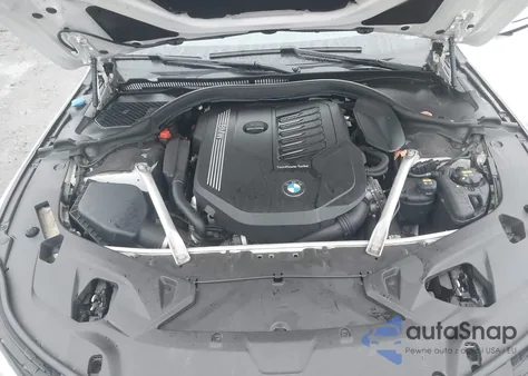 2020 BMW 840I Gran Coupe xDrive z USA, uszkodzony, nr VIN WBAGV4C06LCD49637